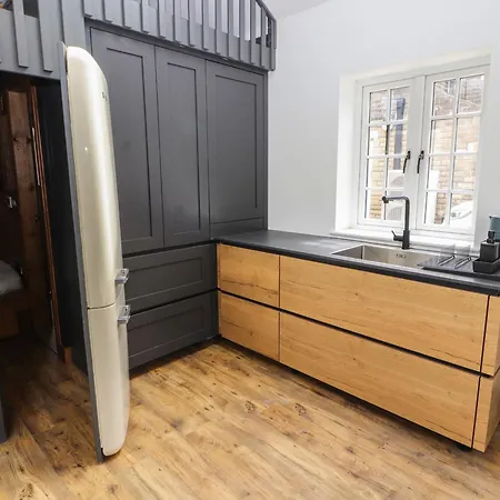 Apartment 3 Peaks Penyghent