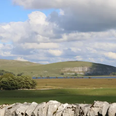 3 Peaks Penyghent 아파트 세틀